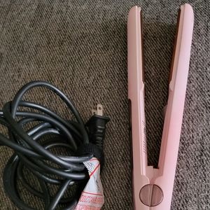 L'ange Le Reve Flat Iron